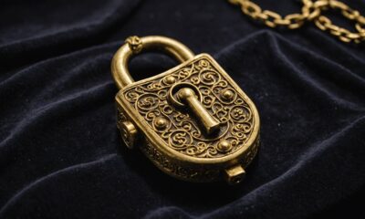 ancient roman mini padlock